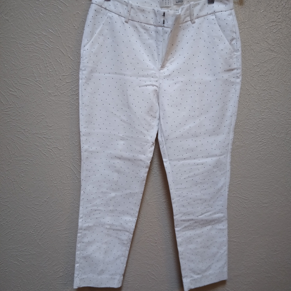 A New Day Stretch White with Blue Triangle Pants Women's size 6